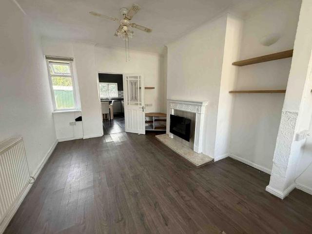 2 bedroom terraced house to rent