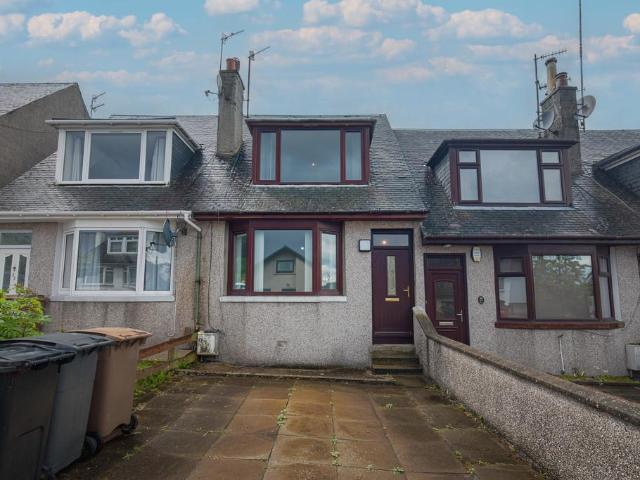 2 bedroom terraced house to rent