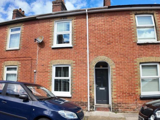 2 bedroom terraced house to rent