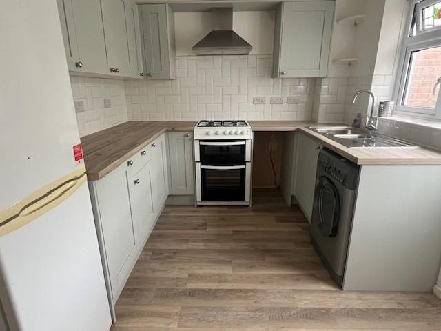 2 bedroom terraced house to rent