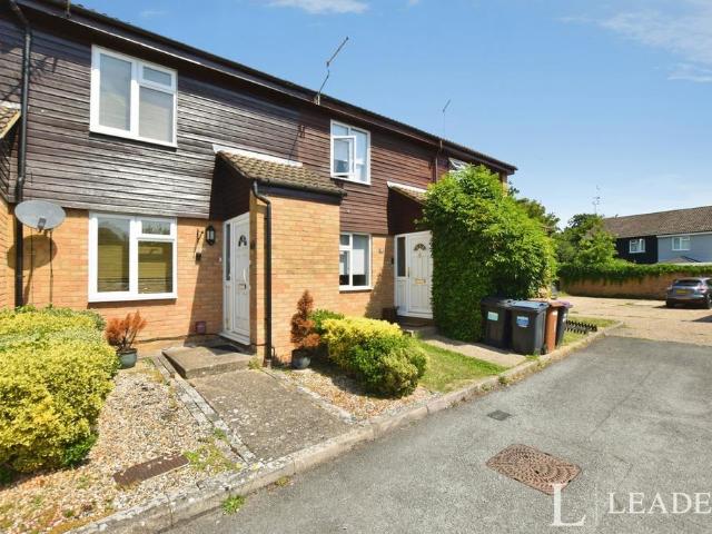 2 bedroom terraced house to rent