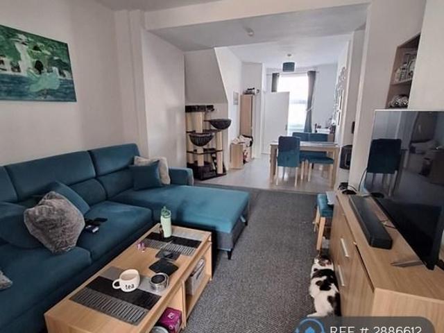 2 bedroom terraced house to rent
