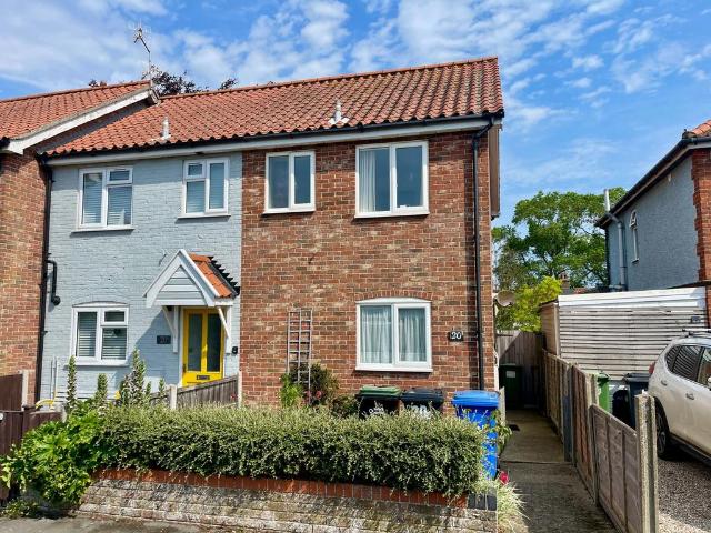 2 bedroom terraced house to rent