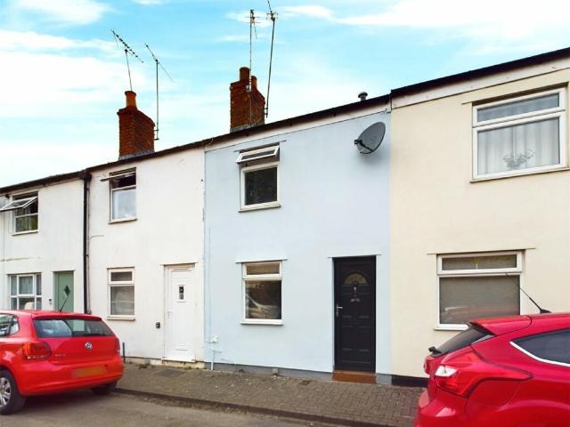 2 bedroom terraced house to rent