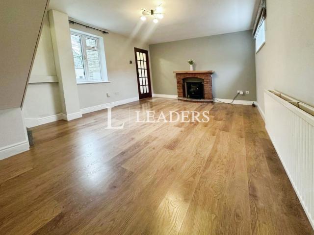 2 bedroom terraced house to rent