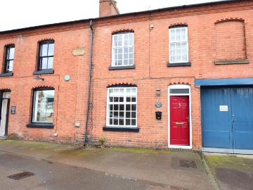 2 bedroom terraced house to rent