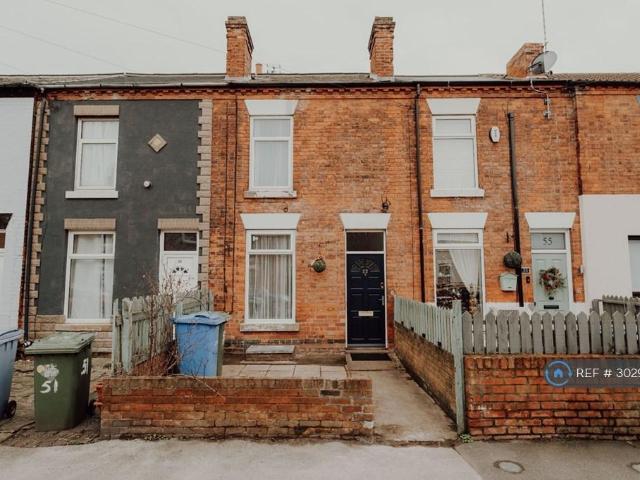 2 bedroom terraced house to rent