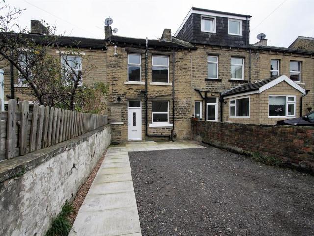 2 bedroom terraced house to rent