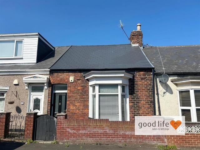 2 bedroom terraced house to rent