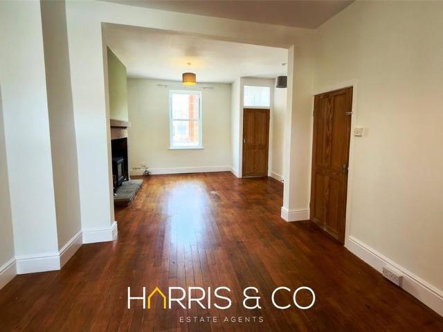 2 bedroom terraced house to rent