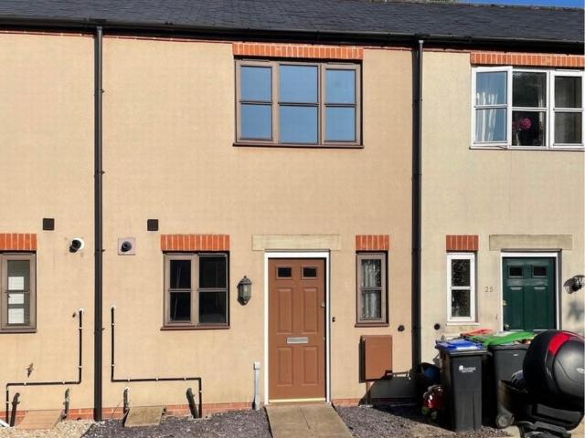2 bedroom terraced house to rent