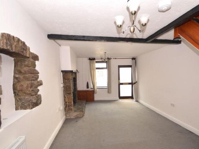 2 bedroom terraced house to rent