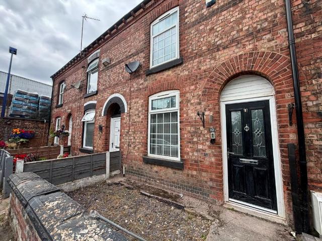 2 bedroom terraced house to rent