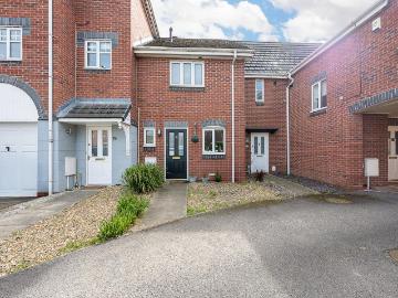 2 bedroom terraced house to rent