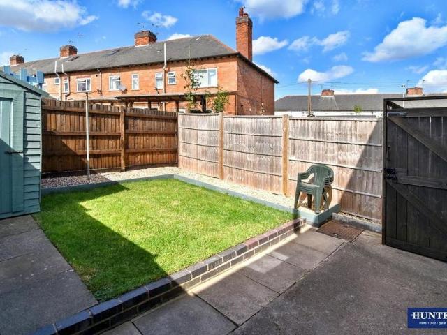 2 bedroom terraced house to rent