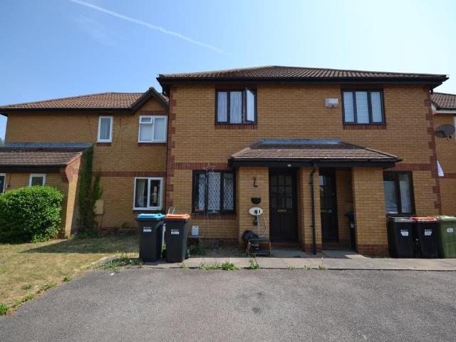 2 bedroom terraced house to rent