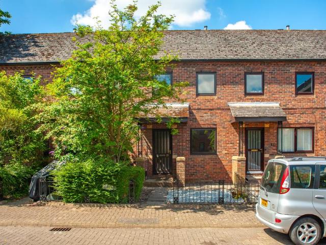2 bedroom terraced house to rent