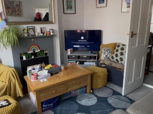 2 bedroom terraced house to rent