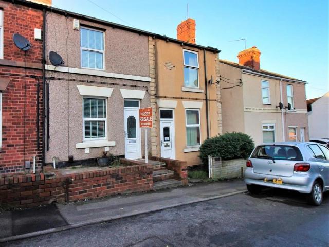 2 bedroom terraced house to rent