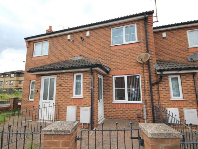 2 bedroom terraced house to rent