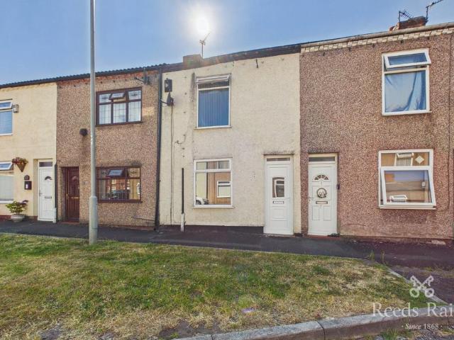 2 bedroom terraced house to rent
