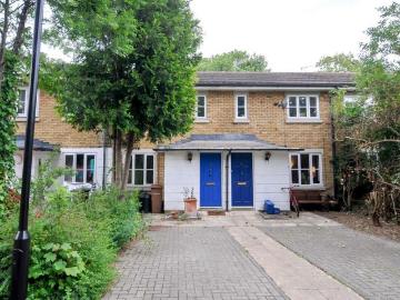 2 bedroom terraced house to rent