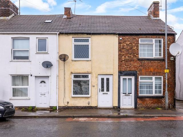 2 bedroom terraced house to rent