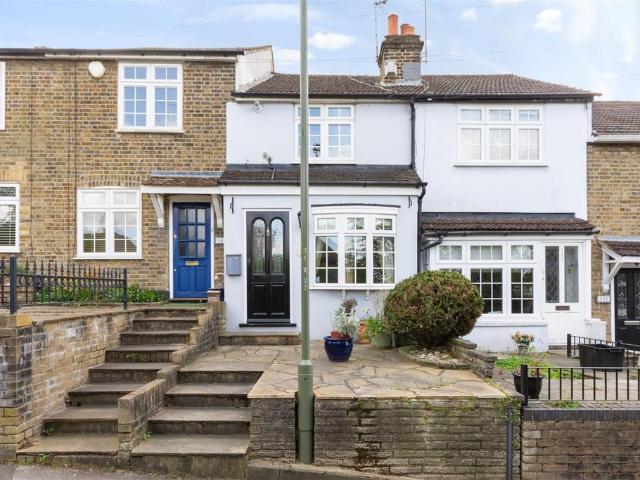 2 bedroom terraced house to rent