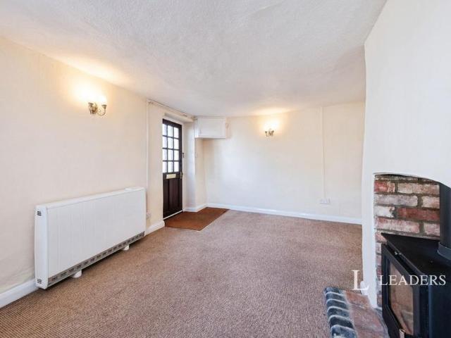 2 bedroom terraced house to rent