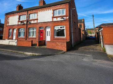 2 bedroom terraced house to rent