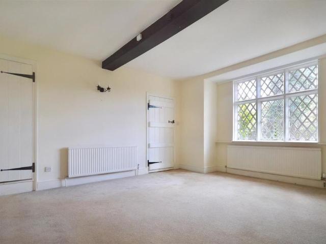 2 bedroom terraced house to rent