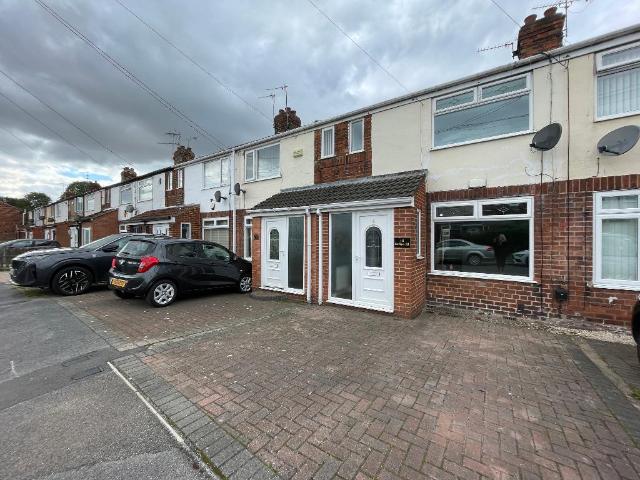 2 Bedroom Terraced House To Rent