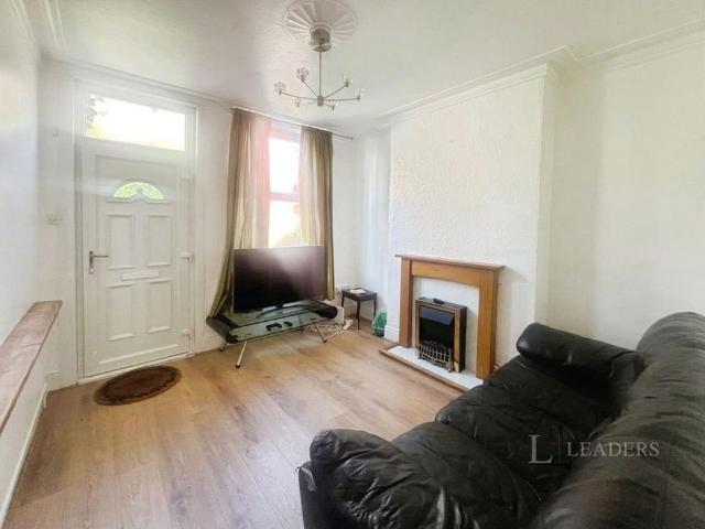 2 bedroom terraced house to rent
