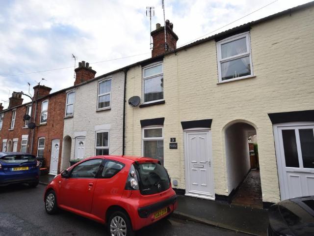 2 bedroom terraced house to rent