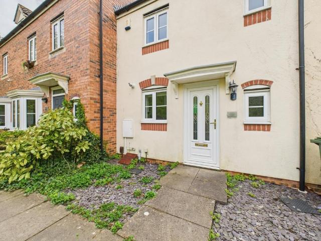 2 bedroom terraced house to rent