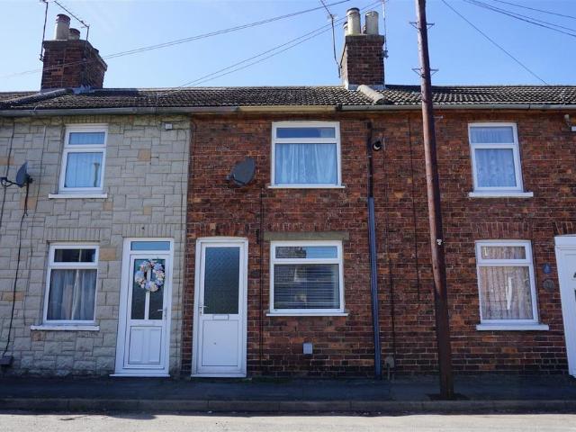 2 bedroom terraced house to rent