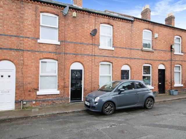 2 bedroom terraced house to rent