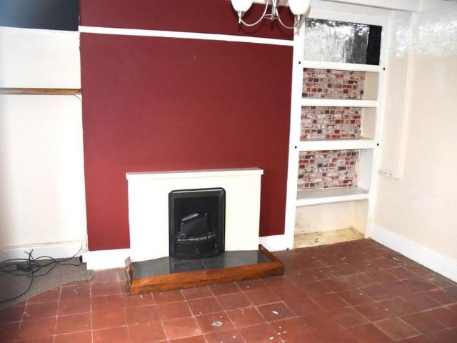 2 bedroom terraced house to rent