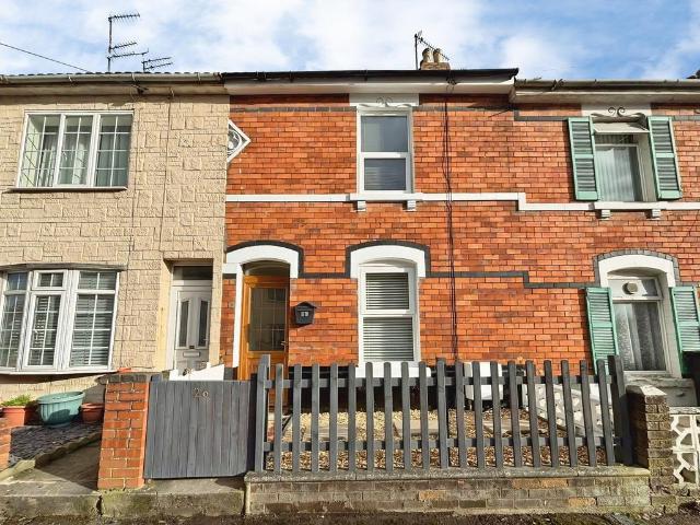 2 bedroom terraced house to rent