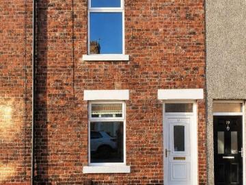 2 bedroom terraced house to rent