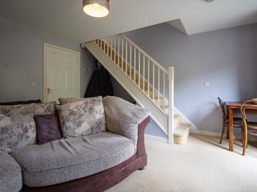 2 bedroom terraced house to rent