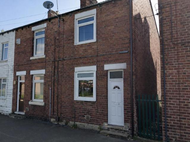 2 bedroom terraced house to rent