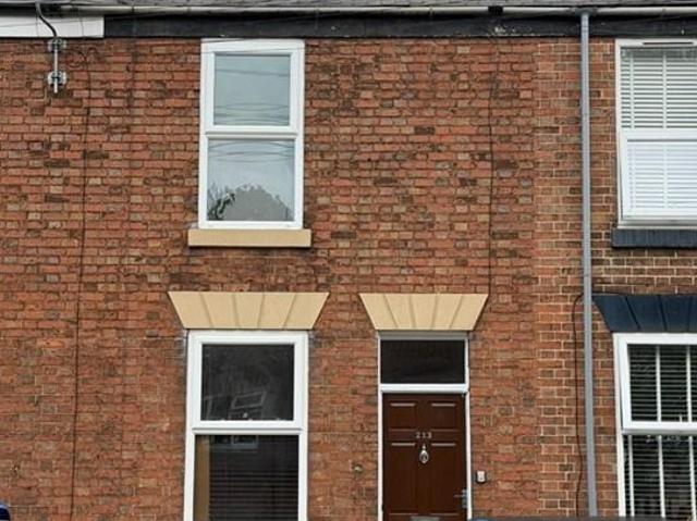 2 bedroom terraced house to rent