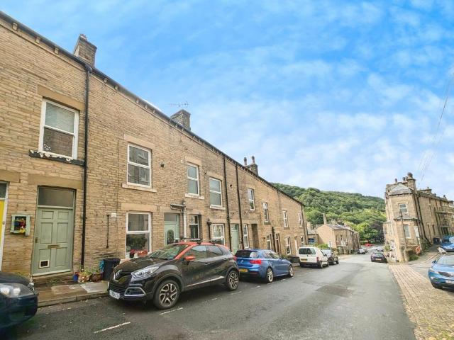 2 bedroom terraced house to rent