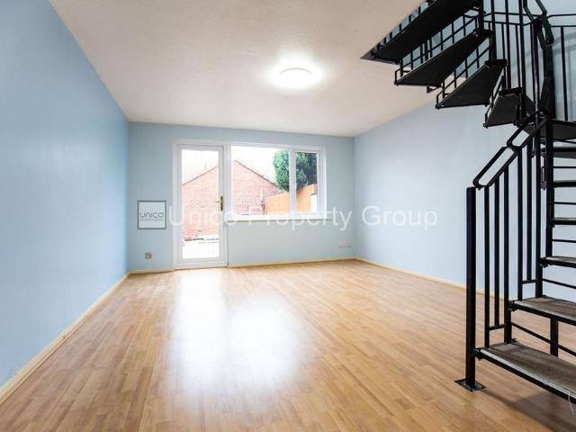 2 bedroom terraced house to rent