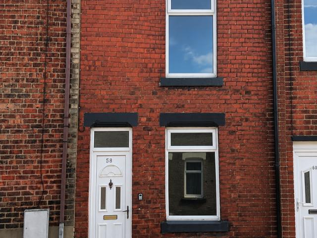 2 bedroom terraced house to rent