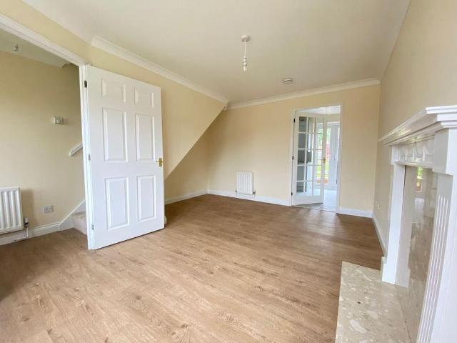 2 bedroom terraced house to rent