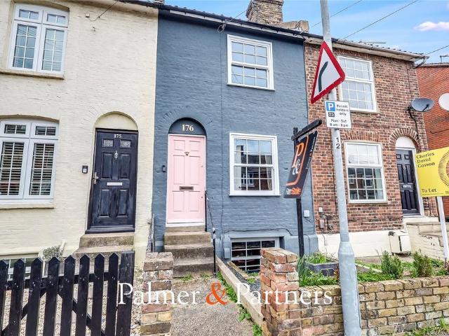 2 bedroom terraced house to rent