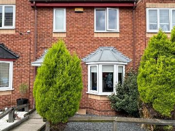2 bedroom terraced house to rent