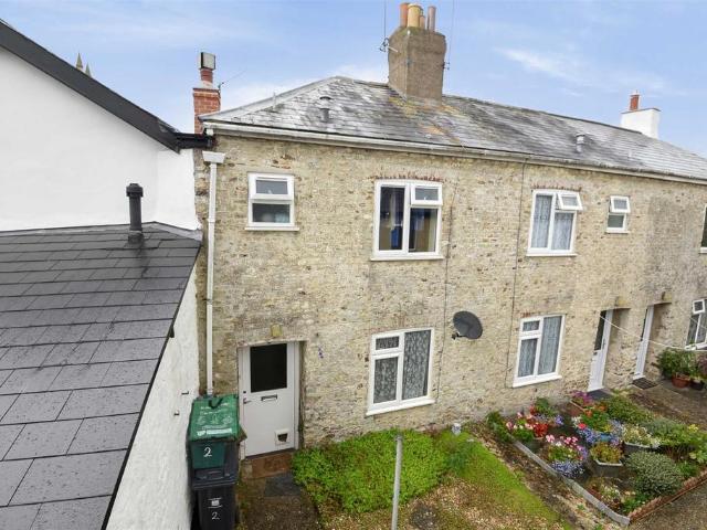 2 bedroom terraced house to rent